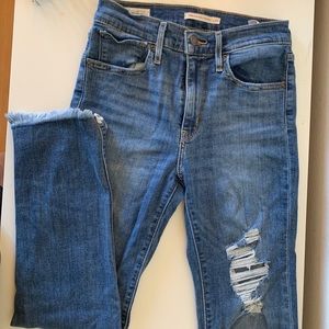 Levi’s 724 High Rise Straight Size 27